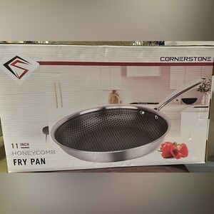 Cornerstone Honeycomb Fry Pan - Silver